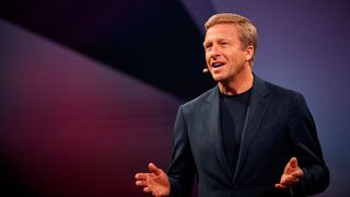 BMW-Chef Oliver Zipse hält ein fixes Datum für ein Verbrenner-Aus für „klimaschädlich“. (Bild: BMW)