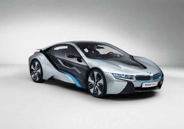 BMW wird Ende 2013 mit dem BMW i3 ihr erstes Serienfahrzeug auf den Markt bringen, das von Grund auf für den Elektrobetrieb entwickelt wurde. (Bild: BMW)