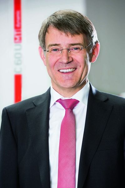 Franz-Xaver Bernhard, Vorstand Vertrieb, Forschung & Entwicklung der Maschinenfabrik Berthold Hermle AG: „Die Hermle AG als langjähriger Aussteller der AMB begrüßt die Erweiterung des Messegeländes in Stuttgart. Mit ihr wird die Attraktivität des Messestandort Stuttgart nochmals gestärkt. “ (Bild: Hermle)