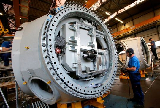Rund 350 Maschinenbauer aus dem Osten hat der VDMA gefragt, wie sie die Zukunft sehen. Das momentane Bild zeigt gutes Wetter, doch ganz ohne dunkle Wolken kommt es doch nicht aus. Hier ein Lagebericht mit Prognosen und Einschätzungen.(Bild:  St. Zenkenbruch)