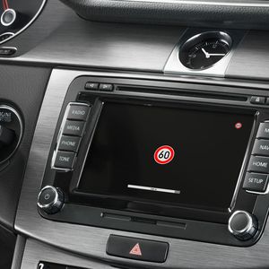 Nachfolgenden Fahrzeugen mit dynamischem eHorizon, können variable Tempolimits auf den Meter genau angezeigt werden.