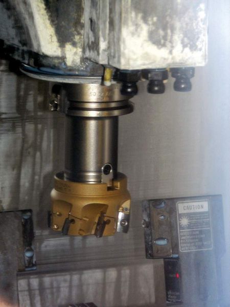 Bei Umdrehungen von 3000 min-1 vermisst der Laser-Control NT das Werkzeug. (Archiv: Vogel Business Media)