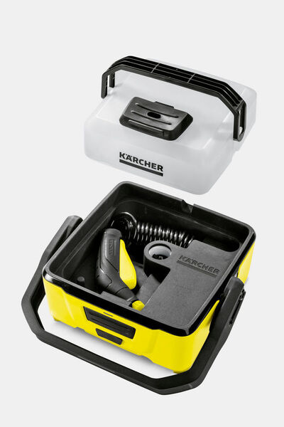 Zwischen Tank und Grundkörper findet der Spiralschlauch samt Sprühpistole Platz, dank des teilbaren Henkels bleibt jedes Geräteteil separat tragbar. (Kärcher)
