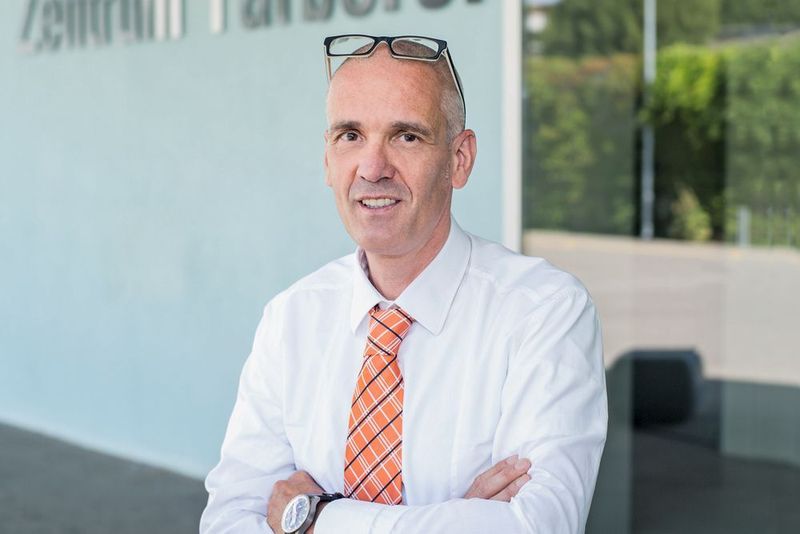 «Es ist immer bereichernd, zu erfahren, wie andere Unternehmen ihre Aufgaben meistern, Probleme angehen und Strategien für die Zukunft entwickeln. Solche Inputs sind für den eigenen wirtschaftlichen Erfolg äusserst nützlich.» Matthias Böhm, Chefredaktor SMM (Thomas Entzeroth)