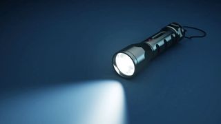 Die Abhängigkeit von externer Technologie könnte im Endeffekt einen Blackout für Europas Wirtschaft bedeuten: Digitale Autonomie ist deshalb zunehmend nicht nur eine technologische, sondern ein strategische Frage.
 (Bild: © rottenman - stock.adobe.com)