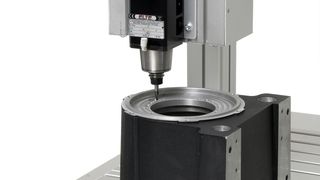 1 EuroMod Basiseinheiten: Die mechanische Basis für die EuroMod-Basiseinheiten bilden stabile, schwingungsarme Stahl-Aluminium-Konstruktionen aus isel-Systemprofilen und -Elementen. Bilder iselautomation (Archiv: Vogel Business Media)