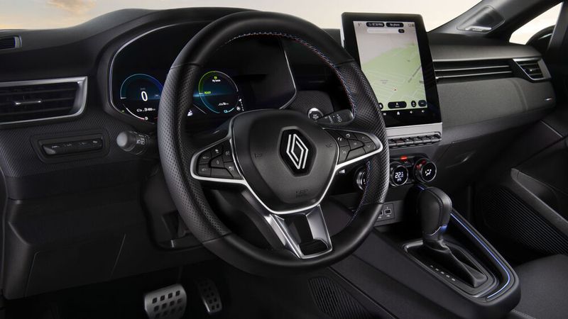 Innen geht es digital her. (Bild: Renault)