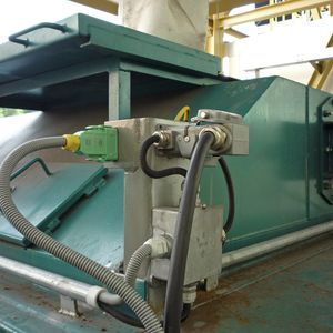 Bild 1: Die Flugaschecontainer des Eon-Czech-Biomasse-Heizkraftwerks in Mydlovary wurden mit Han GND geerdet.