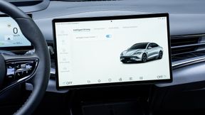Chinas Autohersteller sollen stärker in KI-Funktionen investieren. Dafür hat das Industrieministerium nun Vorgaben und Rahmenbedingungen geschaffen. (Bild: BYD)