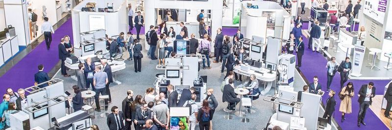 Abb.1: Ausstellungsimpression aus dem Jahr 2018, der letzten Analytica vor der Corona-Pandemie (Bild:  Messe München GmbH)