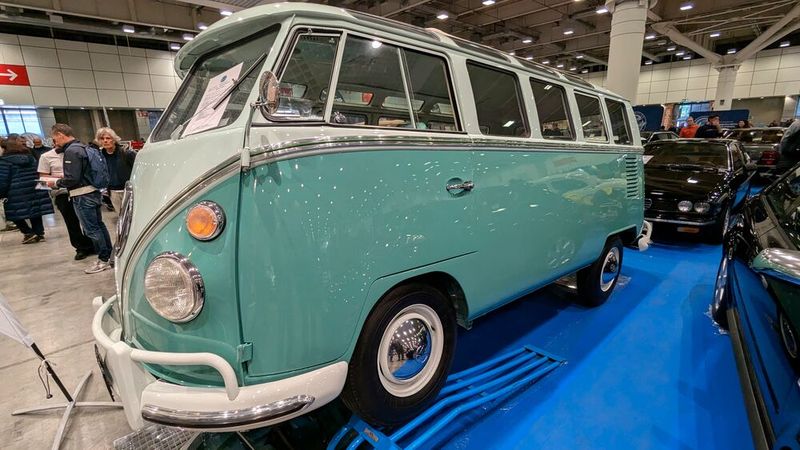 Dass T1-Busse mittlerweile ihren Preis haben, ist bekannt, allen voran Samba-Versionen. Aber 130.000 Euro sind schon eine echte Ansage. (Bild: Dominsky)