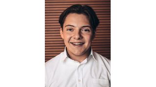 11 Monate erstritt Samuel Pemsel seine uneingeschränkte Geschäftsfähigkeit vor Gericht. Heute, zwei Jahre später, berät der 17-Jährige KMU dazu, wie sie Nachwuchskräfte aus der Generation Z gewinnen können. (Bild: Hendrik Jelen)