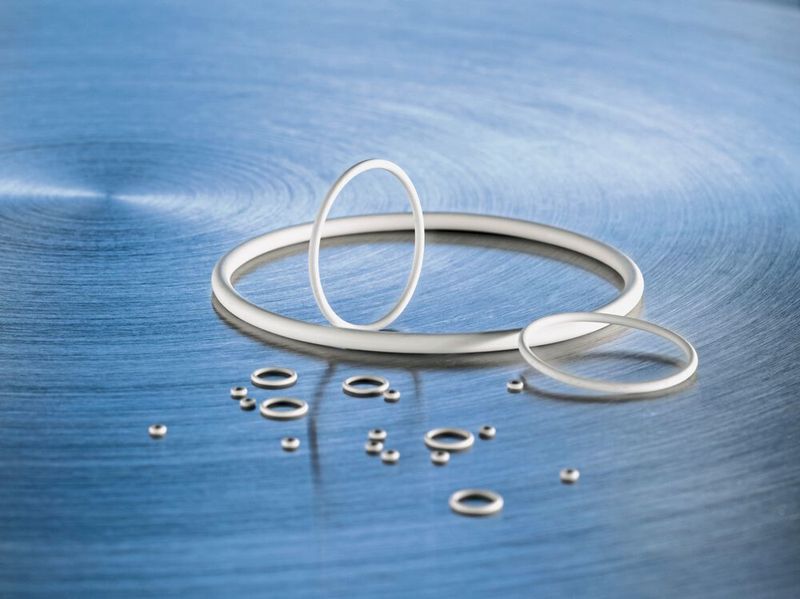 Mit dem weißen Werkstoff Vi 770 verstärkt der Dichtungshersteller C. Otto Gehrckens seine Hygienic-Seal-Serie für die Lebensmittel- und Pharma-Industrie um einen weiteren Hochleistungs-FKM.  (COG)
