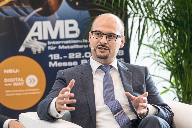 Markus Horn, Geschäftsführer der Paul Horn GmbH, stellt sich den Fragen beim AMB-Roundtable. (Landesmesse Stuttgart, www.messe-stuttgart.de)