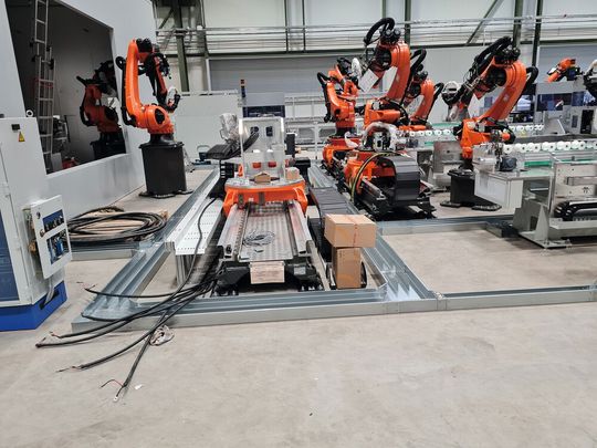 Mit dem Industrie-Kanal realisiert MJ-Gerüst in seiner neuen Produktionsanlage individuelle Streckenverläufe.(Bild:  Lutz/Pflitsch)