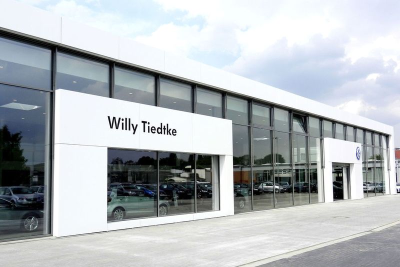 Für Verkauf und Service in den Volkswagen-Autohäusern in Deutschland heißt das, dass der Arbeitsalltag der Mitarbeiterinnen und Mitarbeiter deutlich digitaler wird. (Autohaus Tiedtke)