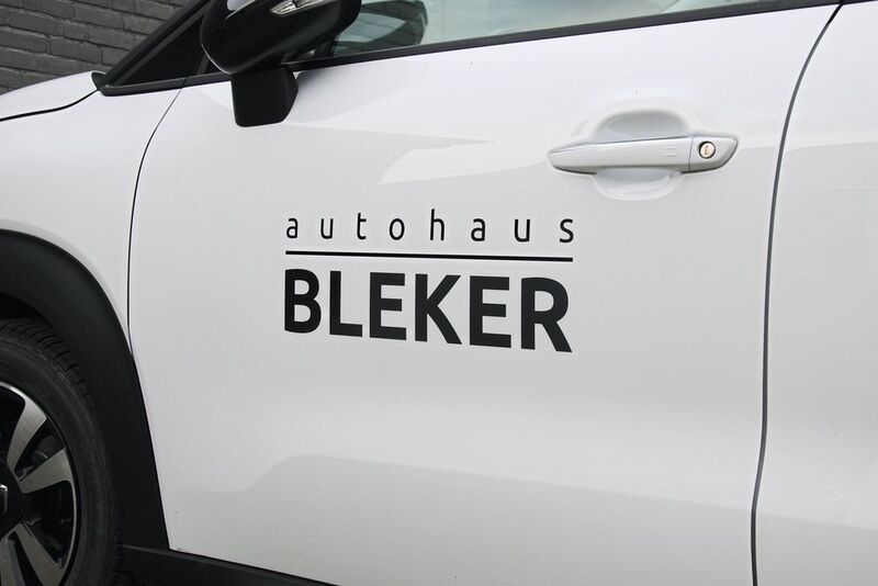 Weit mehr als ein Autohaus: Rund ein Viertel der Umsätze der Bleker-Gruppe steuert der Autoteilehandel bei. (Baeuchle/»kfz-betrieb«)