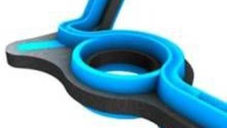 2K-Spritzgussteil, bei dem die Elastomerdichtung aus Vamac AEM (in blau) dauerhaft mit dem Strukturteilen aus Zytel PA66 (schwarz) verbunden ist.  (Bild: DuPont)