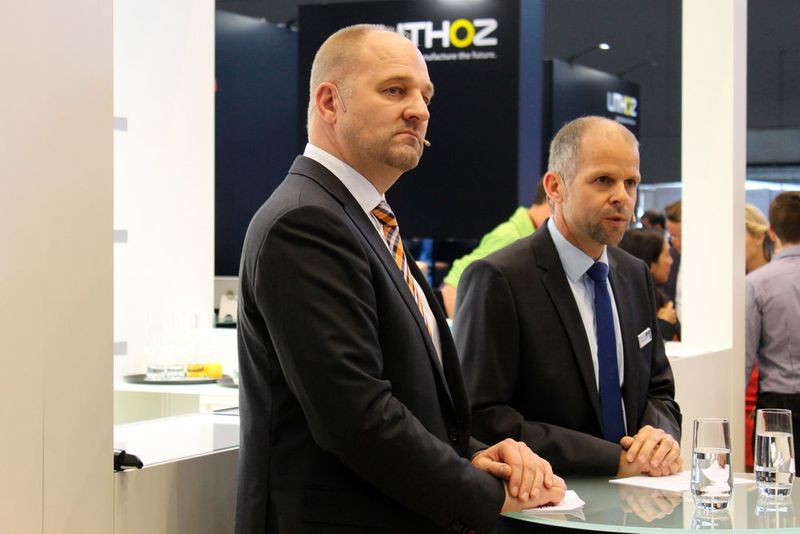 EOS press conference: According to the company, by October, there were approximately 2,000 EOS systems installed around the world. The company was able to double its installed base over the last three years; during the last two years, the number of metal laser sintering systems increased from 400 to 800 systems. (Source: Schulz)