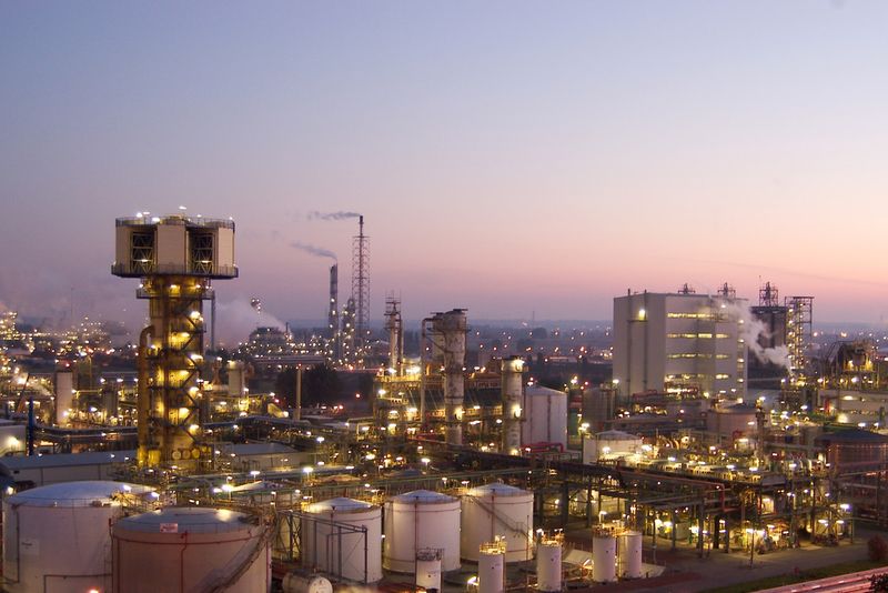 BASF Antwerp has also started up a new extraction plant for butadiene. (Source: www.portofantwerp.com)