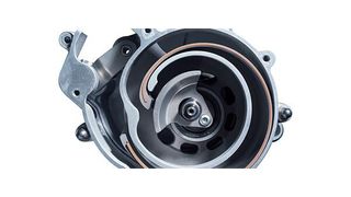 Die optimalen Einsatzbereiche des Spiralladers sind – bei einfacher Aufladung – kleinvolumige Otto- und Dieselmotoren sowie bei doppelter Aufladung Motoren bis zwei Liter Hubraum. (Handtmann)