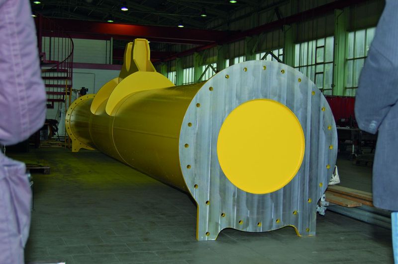 Bild 2: Mittelteil einer Traverse, die zur Montage von Flügeln an der Nabe von Windkraftanlagen in luftiger Höhe eingesetzt wird.  Bild: Maienschein (Archiv: Vogel Business Media)