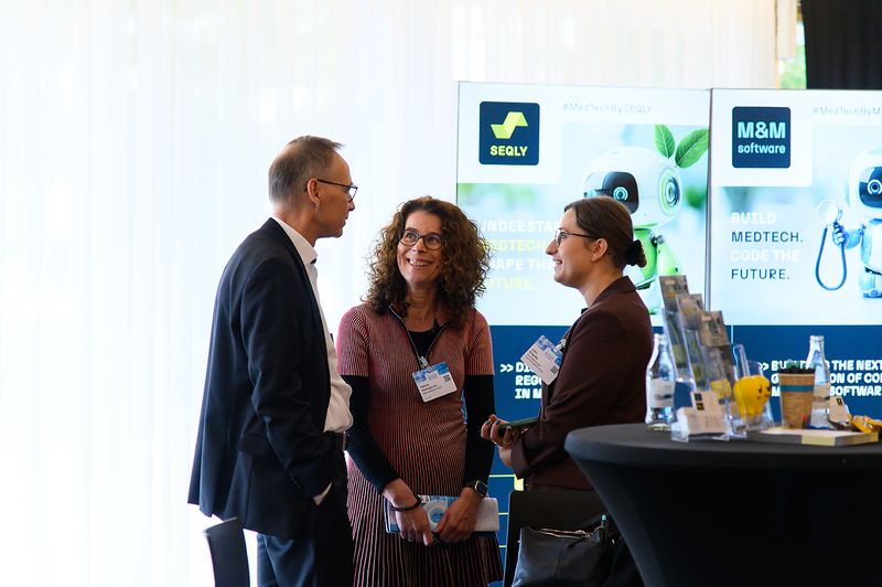 Gespräche mit den Ausstellern (Bild: Stefan Stark/Koala Agentur)