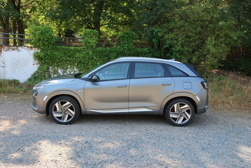 Anders als der Vorgänger ix35 Fuel Cell wurde der Nexo speziell für den Betrieb mit Wasserstoff entwickelt. (Wehner / kfz-betrieb)