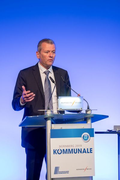 Dr. Ulrich Maly, Oberbürgermeister der Stadt Nürnberg, bei der Eröffnungsveranstaltung der Kommunale (NuernbergMesse / Thomas Geiger)