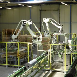 (Bild: Kawasaki Robotics)