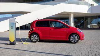 Innerhalb weniger Monate steigt die Bereitschaft zum Kauf eines E-Autos in Deutschland auf 22 Prozent. (Bild: Volkswagen AG)