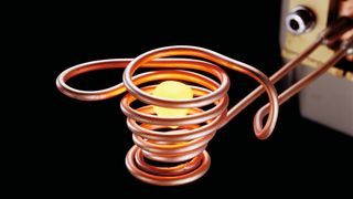 Erwärmen mit Induktion geht ultraschnell wie RAMPF auf der Bondexpo 2010 zeigt.  (Bild: Hüttinger Elektronik)