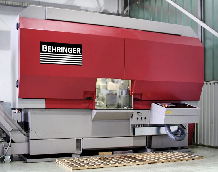 Bild 1: Sägemaschinen müssen heute mehr leisten, als nur Werkstoffe zu trennen. Schwer zerspanbare Materialien liegen im Trend und werden mit der Speed-Cutting-Technik produktiver und präziser bearbeitet als mit konventionellen Anlagen. (Bild: Behringer)
