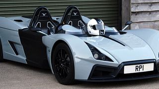 Der Sportwagen RP1 des britischen Autoherstellers Elemental Cars verzichtet auf Dach, Radio und verstellbare Sitze. Ganz viel Plus soll es dagegen beim Fahrspaß geben. (Foto: Elemental Cars)