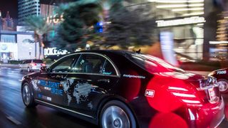 Intelligent World Drive – fünf Kontinente in fünf Monaten: Auf dem Weg zum autonomen Fahren ist Mercedes-Benz weltweit auf automatisierter Testfahrt. Der Fokus der letzten Etappe in den USA liegt dabei auf der Bewertung des Fahrverhaltens im dichten Stadtverkehr und auf Highways. (Daimler AG)