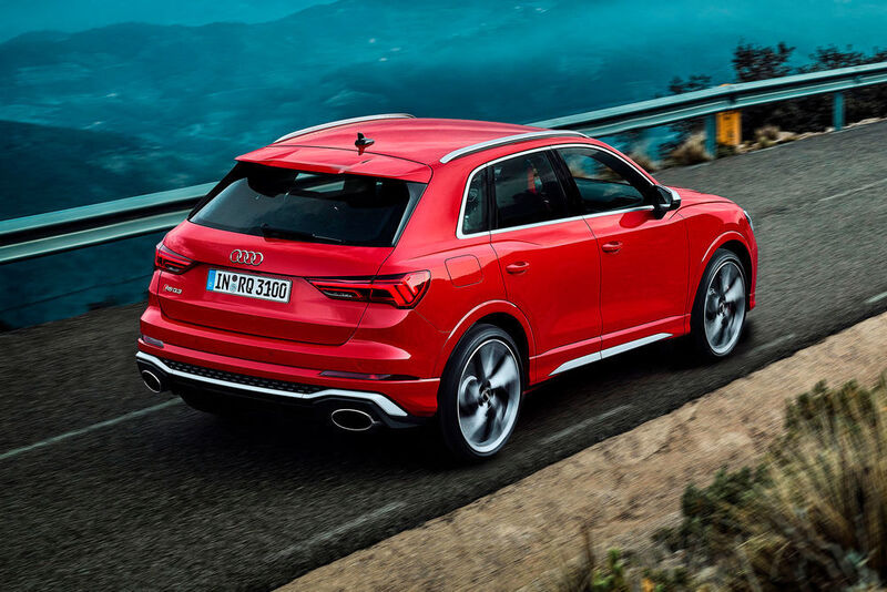 ... Heck fallen beim RS Q3 etwas weniger ... (Audi)