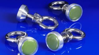 Pasa – Vorapplizierbare Klebstoffe aus dem Fraunhofer IFAM: Klebfrei vorbeschichtbar und sekundenschnell härtend. (Bild: Fraunhofer IFAM)