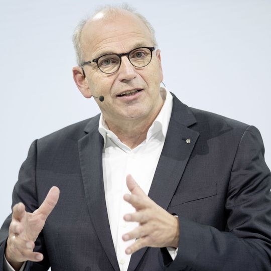 VW-Vertriebsvorstand Jürgen Stackmann muss sich erklären.(Bild:  Volkswagen)