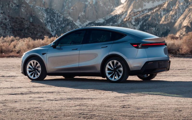 Die überarbeitete Karosserie des Model Y sorgt für eine bessere Aerodynamik und letztlich für eine Reichweite von bis zu 600 Kilometern. (Bild: Tesla)