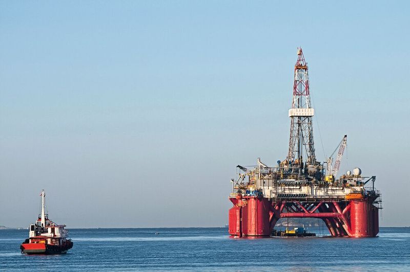 Die Offshore-Ölförderung, beispielsweise das seit 2002 laufende Projekt „Thunder Horse” von BP mit Sulzer, erfordert hochenergetische Wasserinjektionspumpen, um wirtschaftlich effizient zu sein. (Bild: Kistler Gruppe)