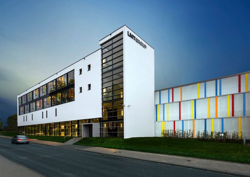 Neubau des Kundenzentrums der Division Fette Compacting in Schwarzenbek. (Bild: LMT)