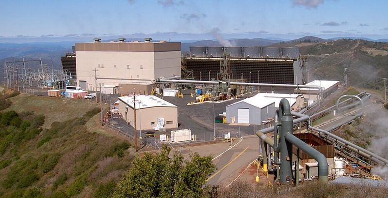 Located around 120 kilometers north of San Francisco is Geysers Geothermal Complex, the world’s largest geothermal energy project. (gemeinfrei)