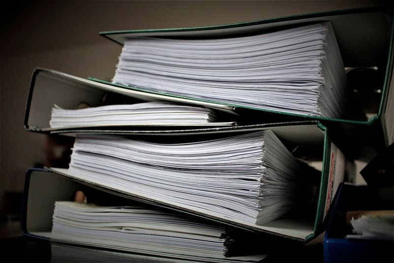 Gesetze, Regelungen, Vorschriften, Richtlinien: Der deutsche Bürokratiesdschungel ist kaum zu durchdringen.(Bild:  frei lizenziert /  Pixabay)