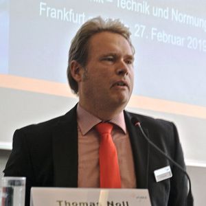 (Ulrich W. Schamari)