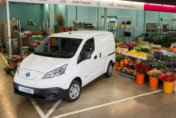 Der elektrische Kleintransporter Nissan e-NV200 verbindet das Beste aus zwei Welten (Nissan)