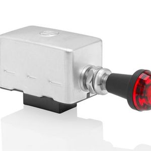 Den Warnblinkschalter von Bosch gibt es nun wieder in einer verbesserten Ausführung.(Bild:  Bosch)