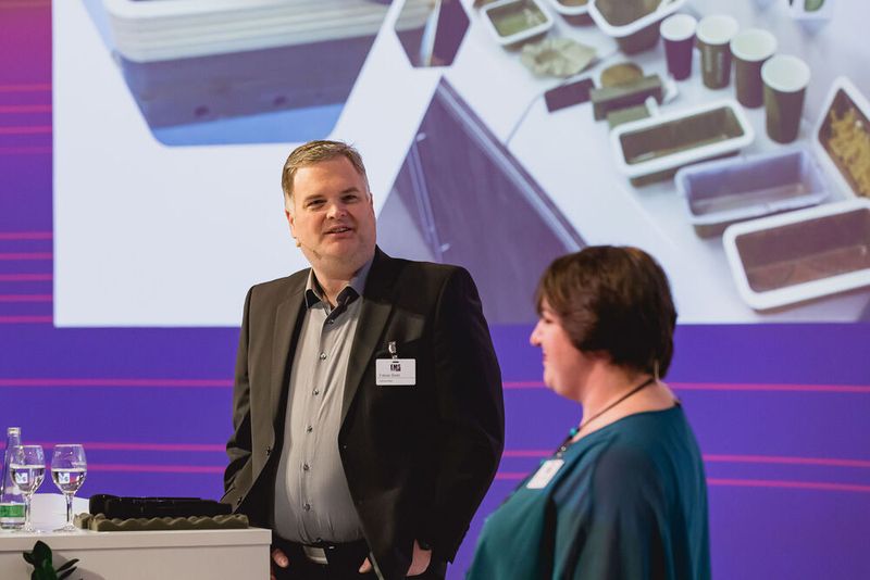 Der EMS-Tag 2024 in Würzburg bringt die Branche an einen Tisch, an dem Ideen und Lösungsansätze für Multikrisen diskutiert werden. (Bild: Stefan Bausewein)