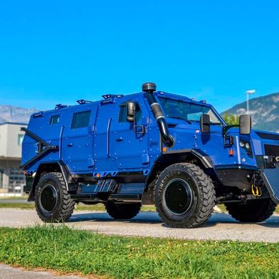 Mehr Vertedigung! Das österreichische Unternehmen Achleitner Fahrzeugbau ist Spezialist für den Bau von Sonderfahrzeugen, wie diesem hier. Diese Expertise hat die Mutares-Tochter Magirus nun dazu veranlasst, eine Übernahmeerklärung zu unterschreiben ... (Bild: Achleitner Fahrzeugbau)