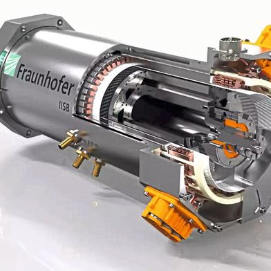 Querschnittsansicht der 750-kW-Elektromaschine mit Ölkühlung und Haarnadelwicklungen. (Bild: Thomas Schriefer / Fraunhofer IISB)