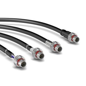 Vorkonfektionierte Leitungen mit dem einzigartigen Schirmkonzept „Advanced Shielding Technology“ (Bild: Phoenix Contact)